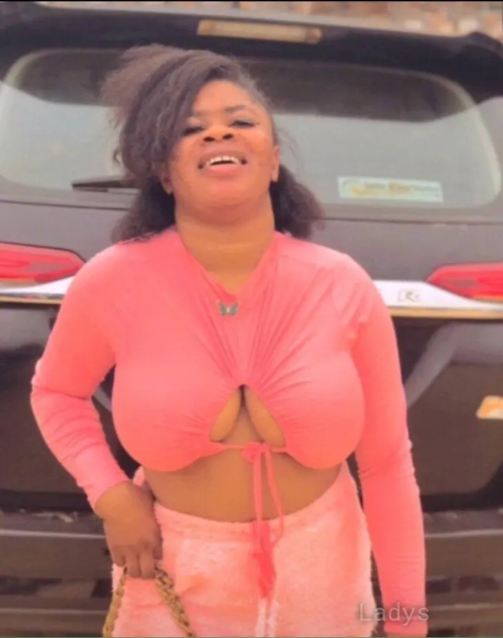 Shery, 24 years old Enugu escort girl with big tits, height 168 sm, Weight  kg