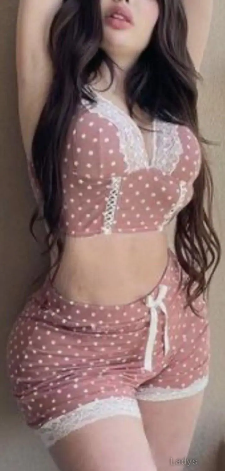 Sheren, 22 years old Erbil escort girl with big tits, height 172 sm, Weight kg