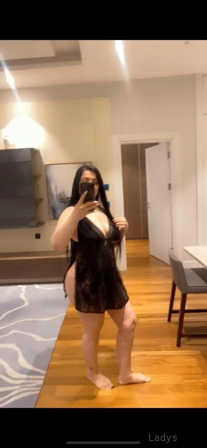 Sally, 25 years beautiful nude Erbil escorts girl, height 172 sm, Weight  kg