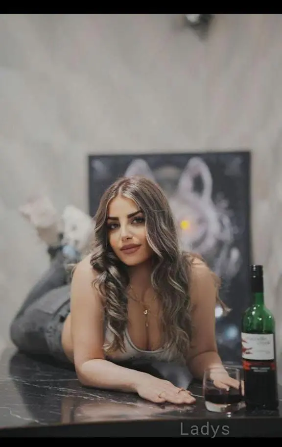 Zara, 25 years beautiful nude Erbil escorts girl, height 160 sm, Weight  kg