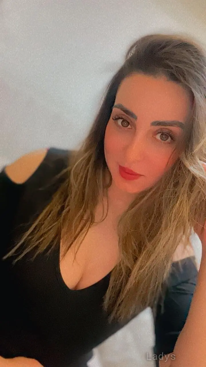Zozo,  years beautiful nude Erbil escorts girl, height  sm, Weight  kg
