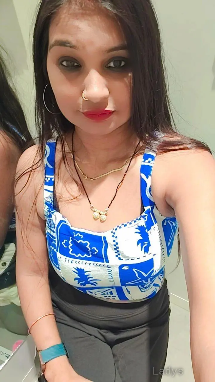 Fever, 21 years beautiful nude Ernakulam escorts girl, height 154 sm, Weight  kg