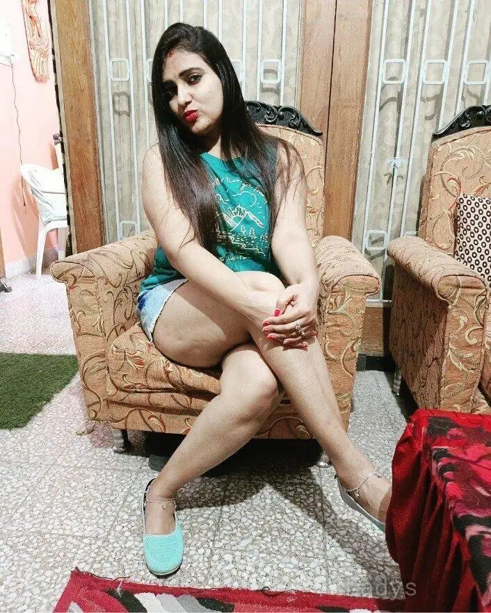 Diana, 20 years blonde escorts girl, height 169 sm, Weight kg, eros Agartala