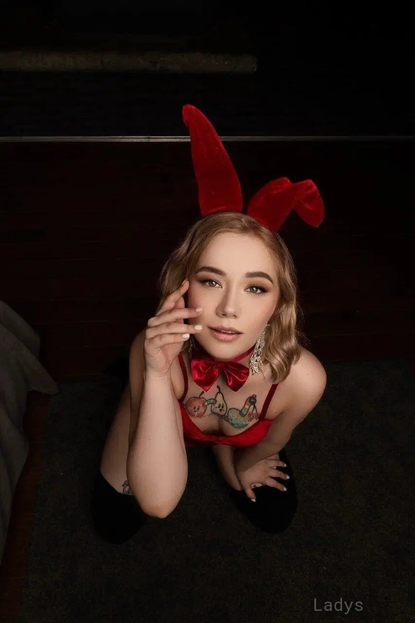 Kira, 24 years blonde escorts girl, height 164 sm, Weight  kg, eros Al Khobar