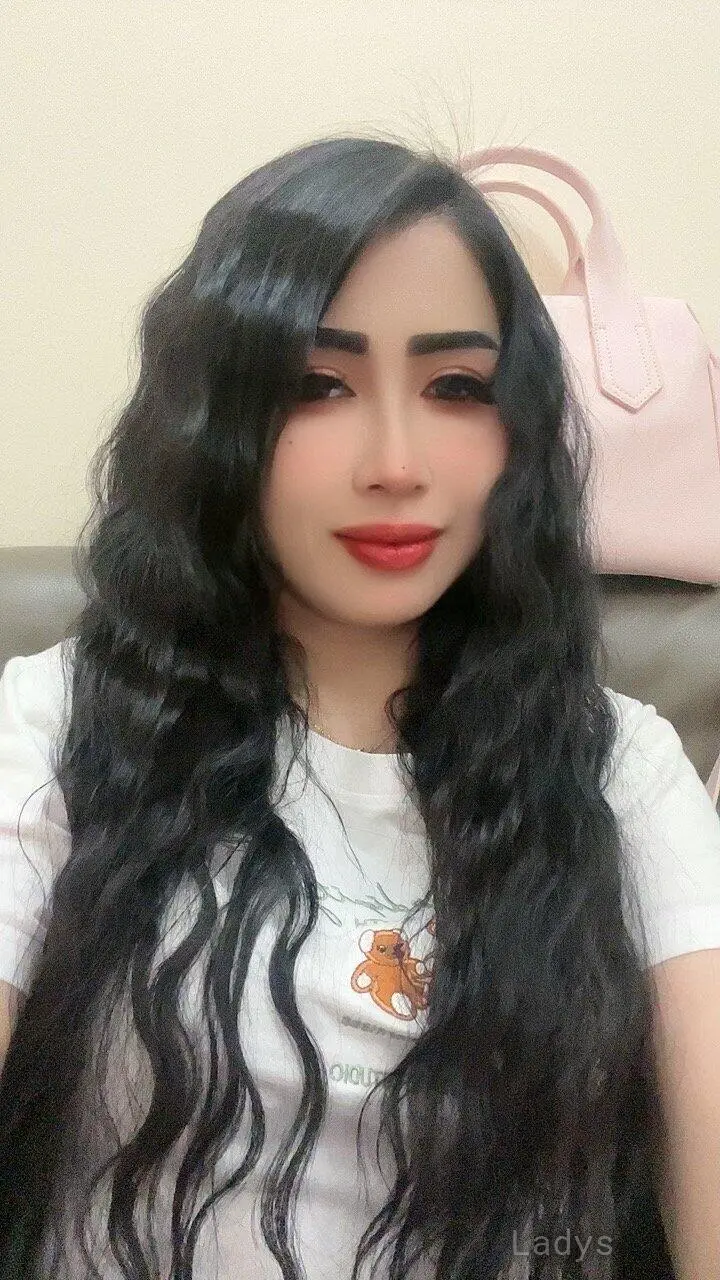 Sarah, 30 years blonde escorts girl, height 160 sm, Weight  kg, eros Al Khobar