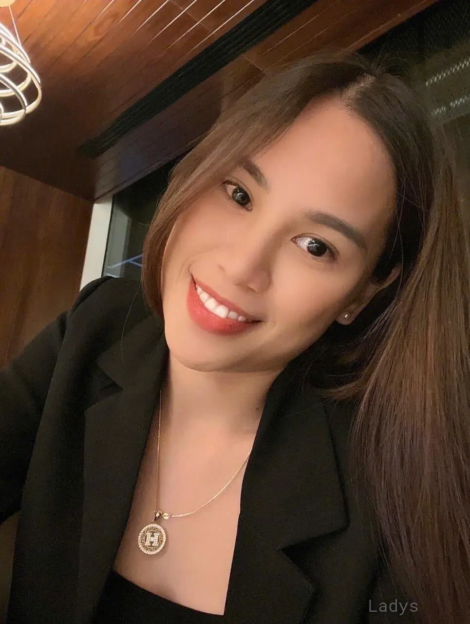 Lana, 23 years blonde escorts girl, height 163 sm, Weight  kg, eros Bandar Seri Begawan