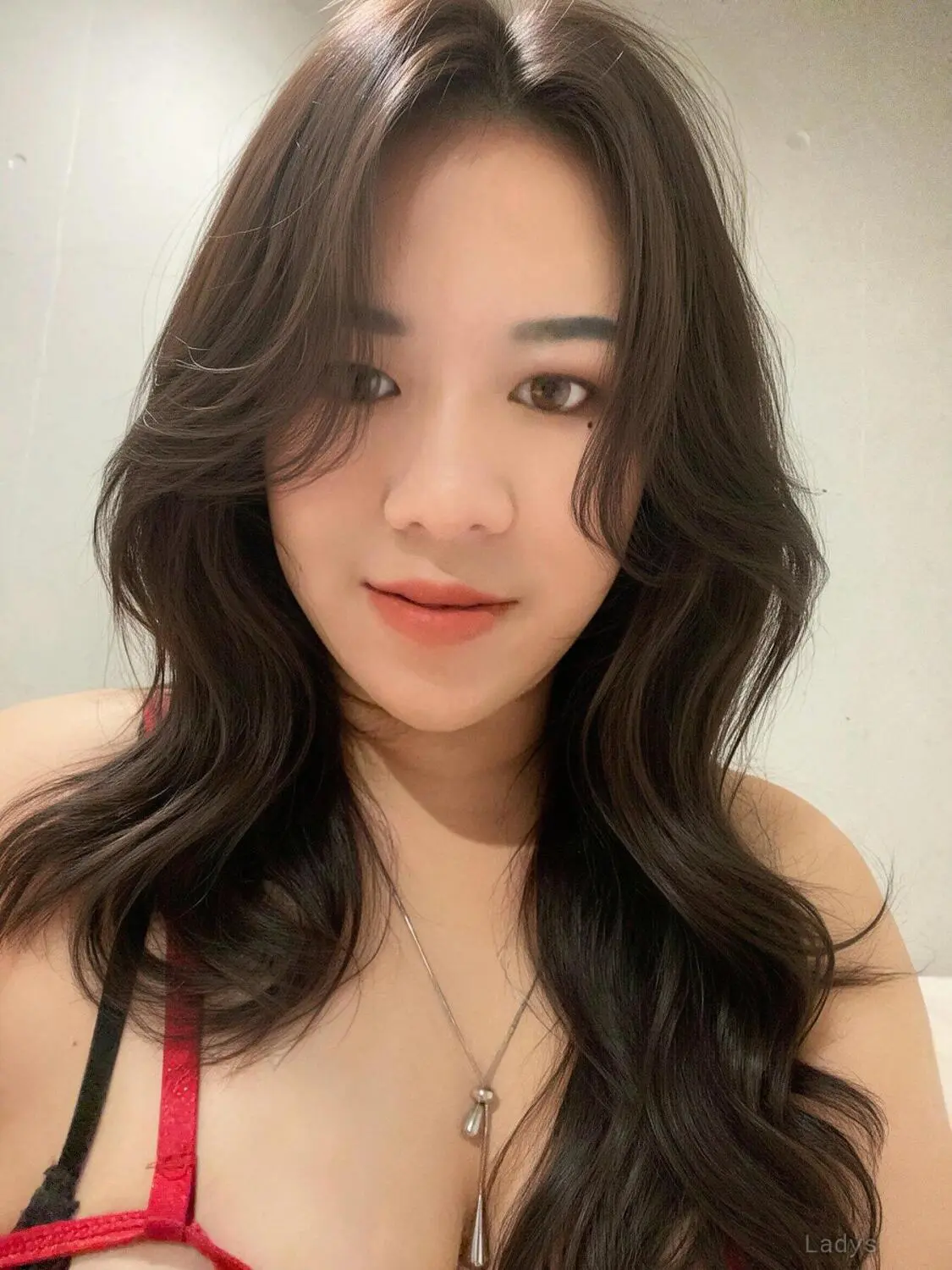 Incall & Outcall 24/7, 28 years blonde escorts girl, height 165 sm, Weight kg, eros Bangkok