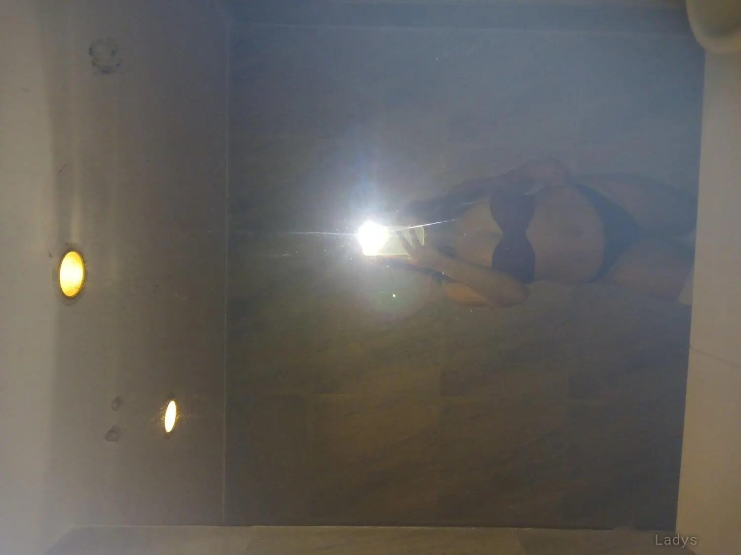Rose, 19 years blonde escorts girl, height 157 sm, Weight  kg, eros Cebu City