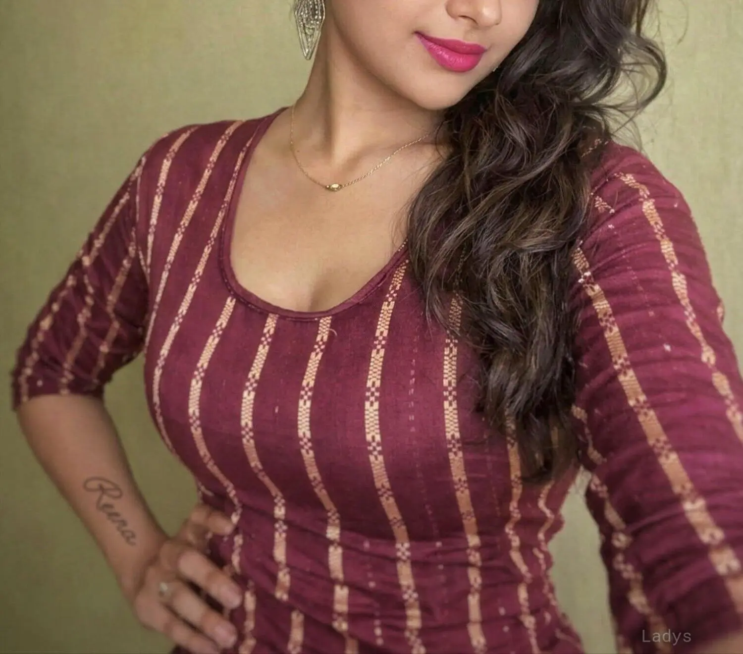 Harini, 21 years blonde escorts girl, height 179 sm, Weight kg, eros Coimbatore