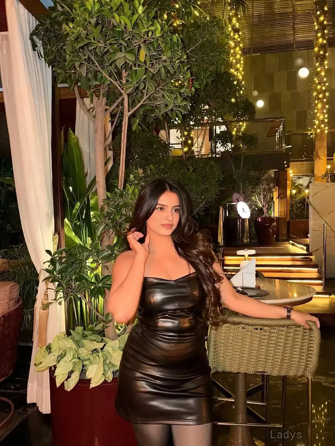 Shefali, 23 years blonde escorts girl, height 154 sm, Weight kg, eros Coimbatore