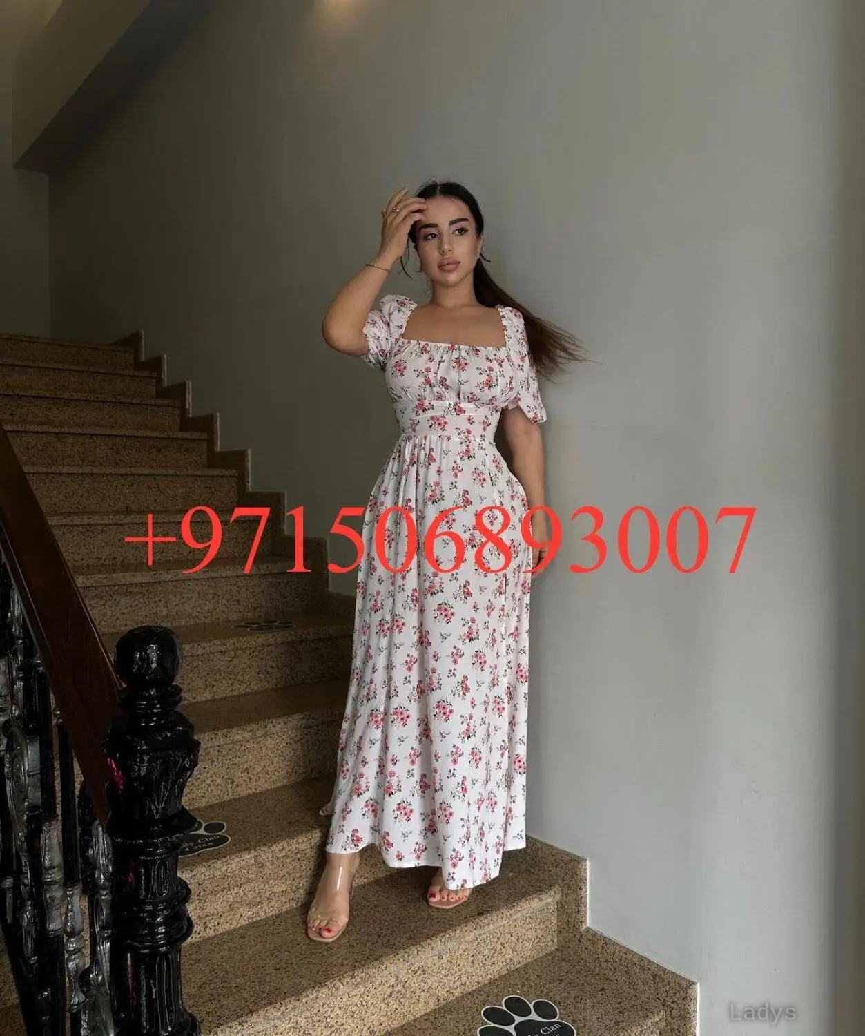 AMINA TEENAGER, 19 years blonde escorts girl, height 165 sm, Weight kg, eros Dubai