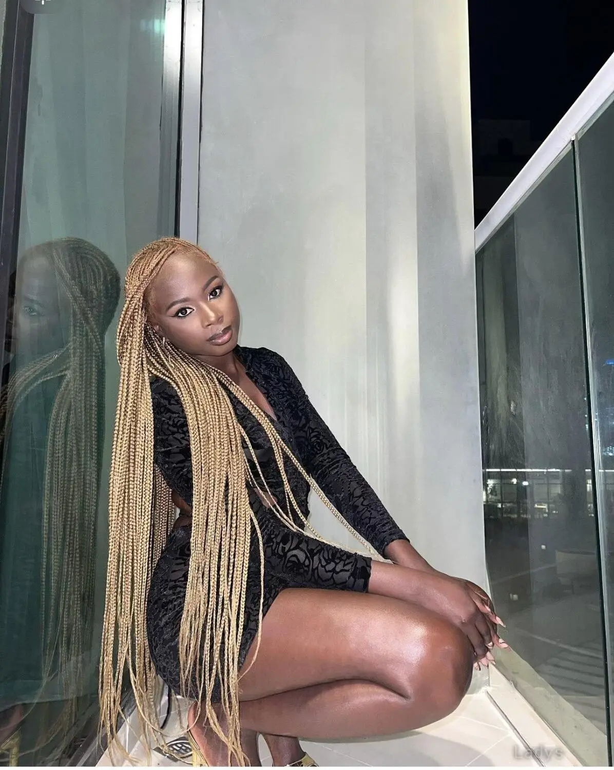 Anna, 23 years blonde escorts girl, height 165 sm, Weight kg, eros Dubai