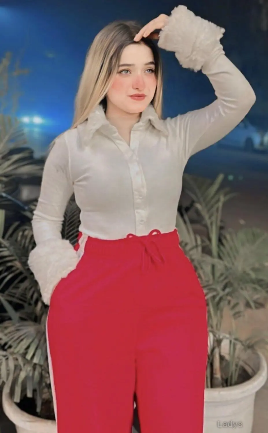 Mahi, 27 years blonde escorts girl, height 167 sm, Weight  kg, eros Dubai