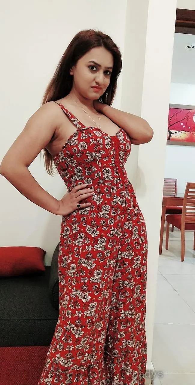 Maliyali, 23 years blonde escorts girl, height 167 sm, Weight kg, eros Dubai