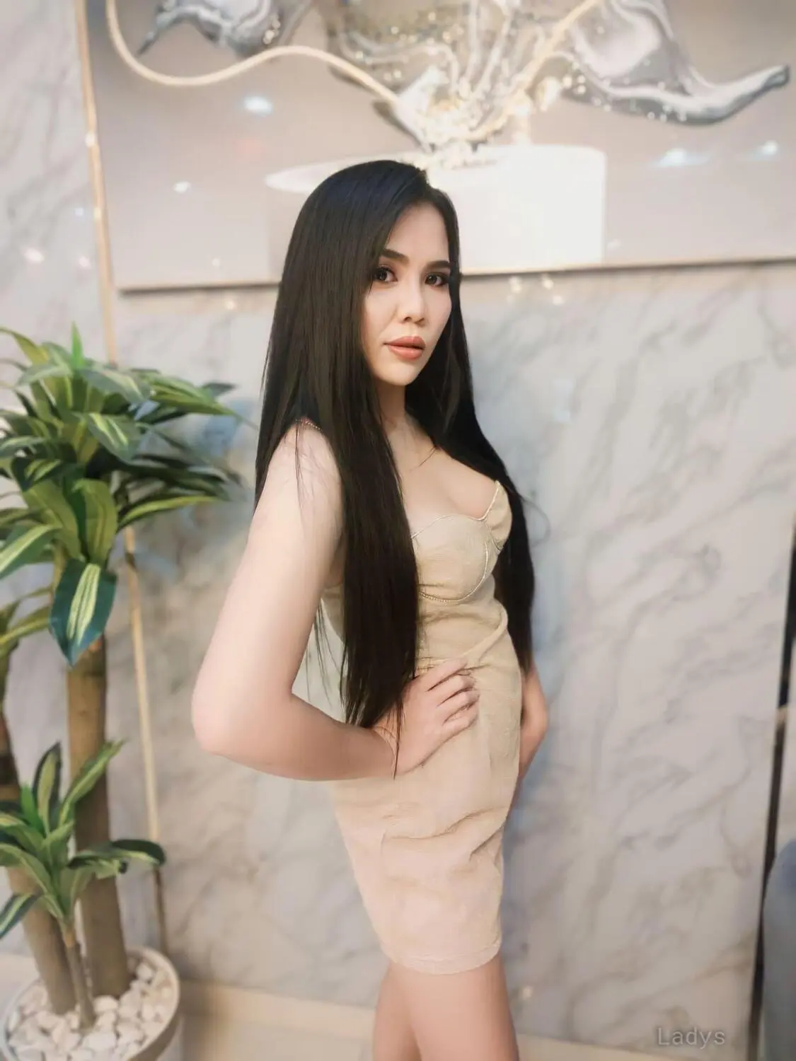 Mena, 23 years blonde escorts girl, height 160 sm, Weight  kg, eros Dubai