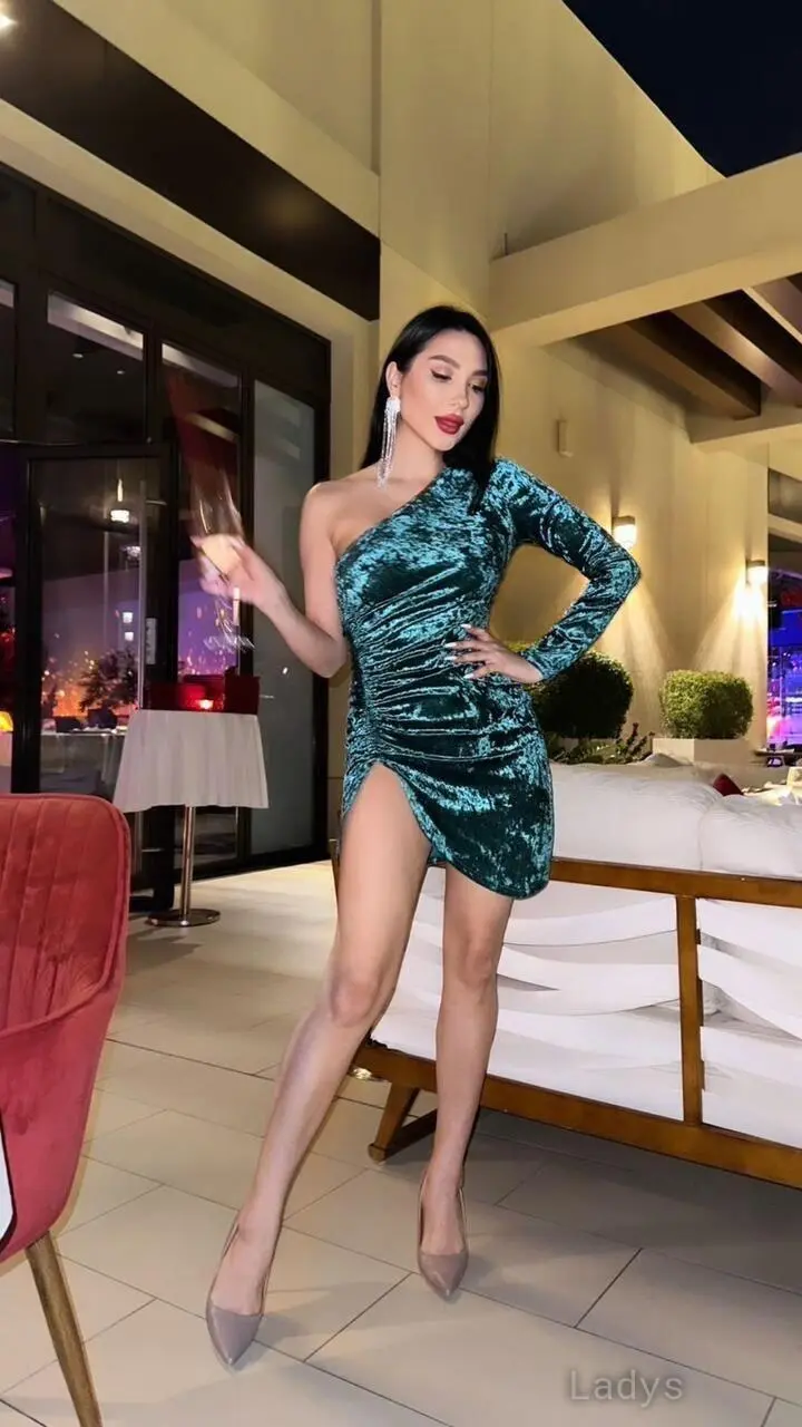 New Russian girl. REAL PHOTO2, 23 years blonde escorts girl, height 170 sm, Weight kg, eros Dubai