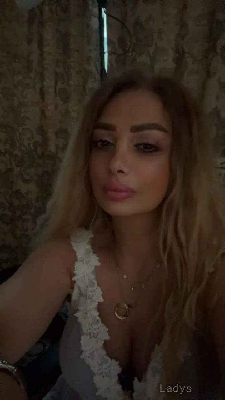 Samira, 35 years blonde escorts girl, height 156 sm, Weight  kg, eros Dubai