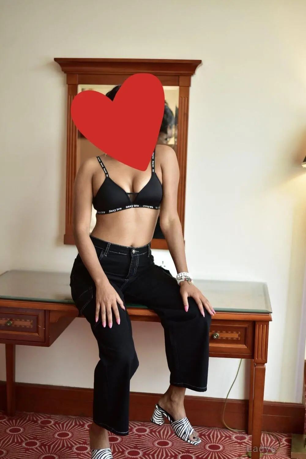 Shweta, 27 years blonde escorts girl, height 167 sm, Weight  kg, eros Dubai