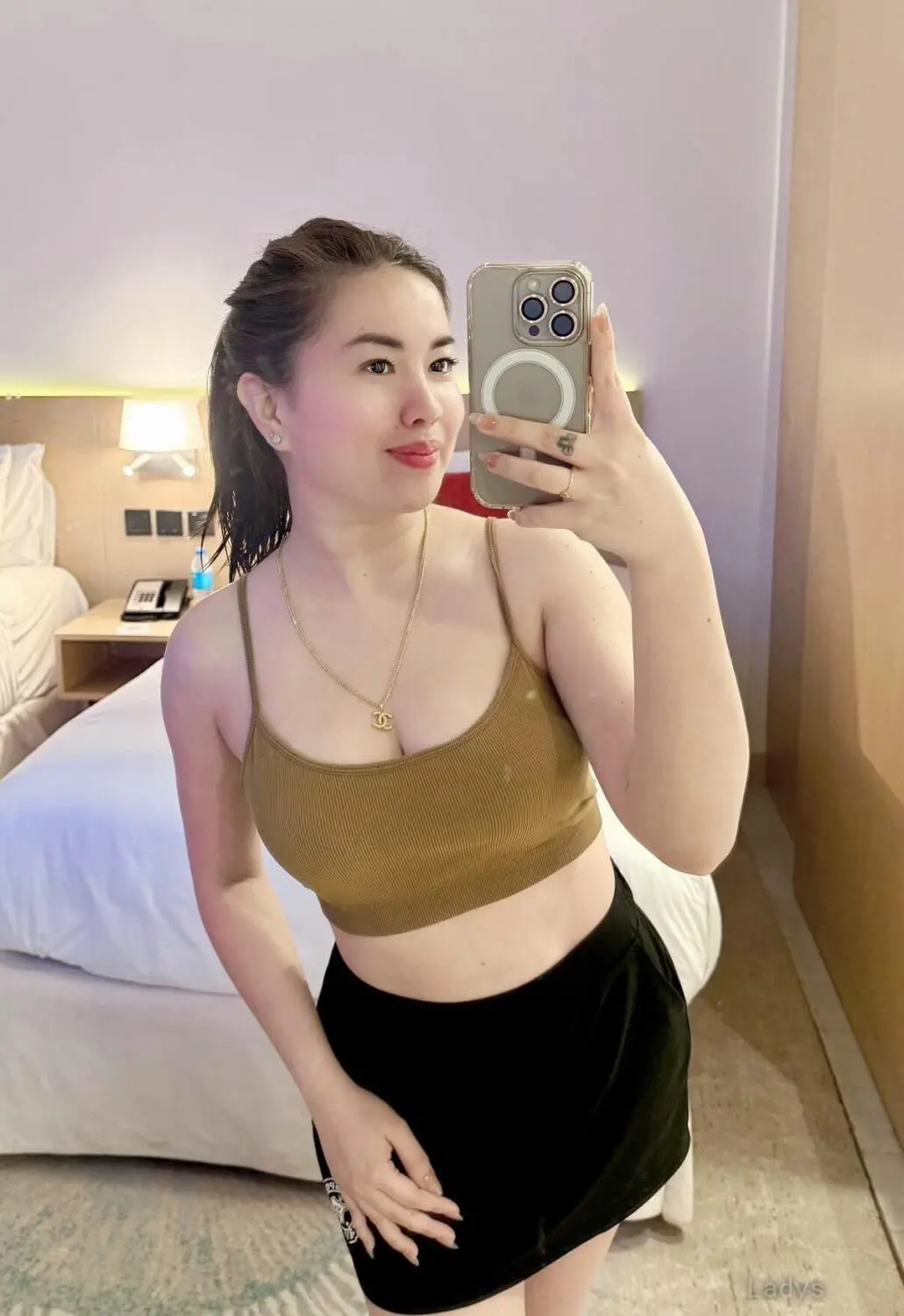 Pinay, 25 years blonde escorts girl, height 157 sm, Weight  kg, eros Hong Kong