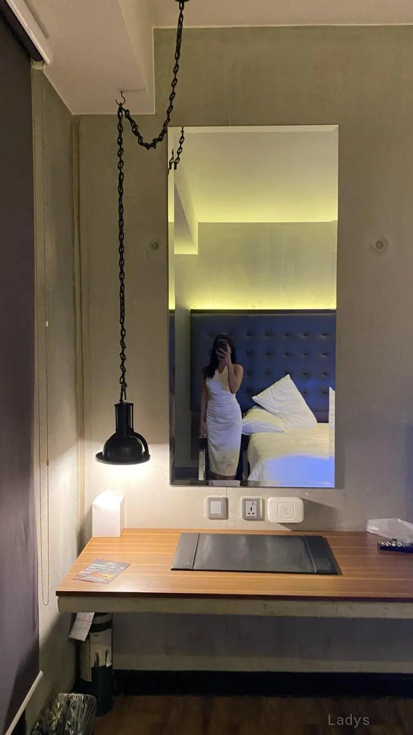 Samantha, years blonde escorts girl, height sm, Weight kg, eros Hong Kong