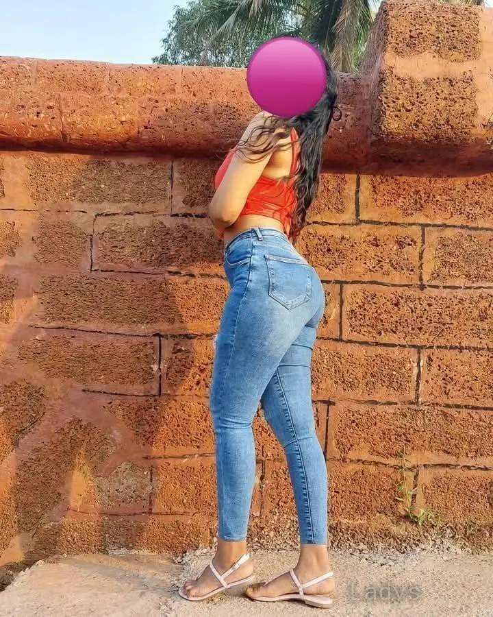 Rishi, 28 years blonde escorts girl, height 154 sm, Weight kg, eros Kandy