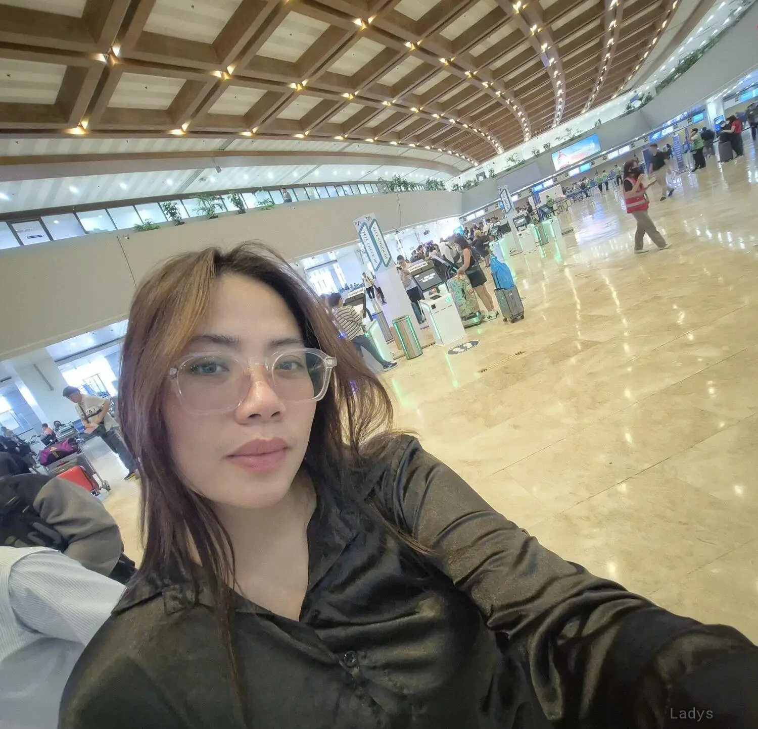 Ola, 25 years blonde escorts girl, height 158 sm, Weight  kg, eros Kaohsiung