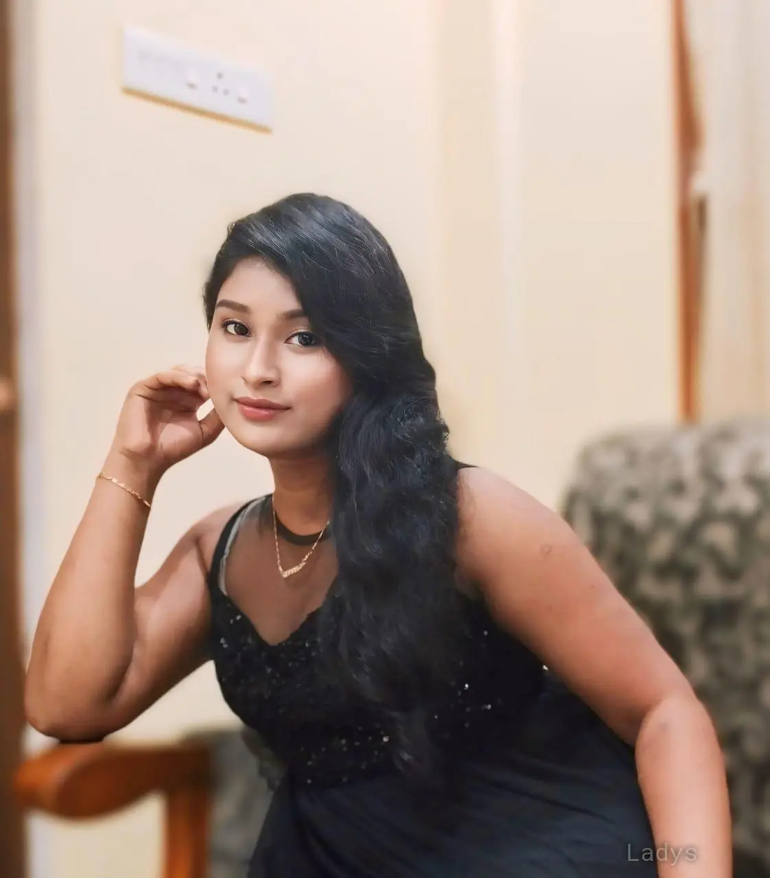 Riya Mehra, 22 years blonde escorts girl, height 165 sm, Weight  kg, eros Kolkata