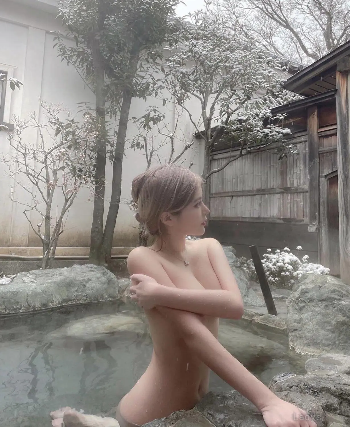 Hiha Tokyo Real photo in london, 22 years blonde escorts girl, height 164 sm, Weight kg, eros London