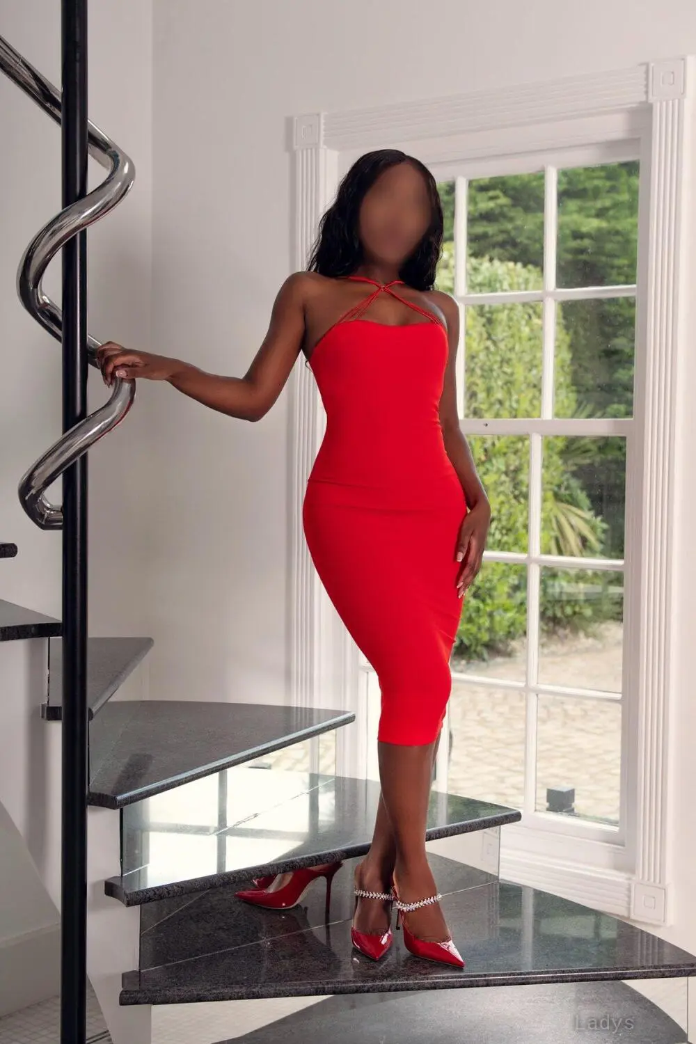 Lina Gardner, years blonde escorts girl, height sm, Weight kg, eros London