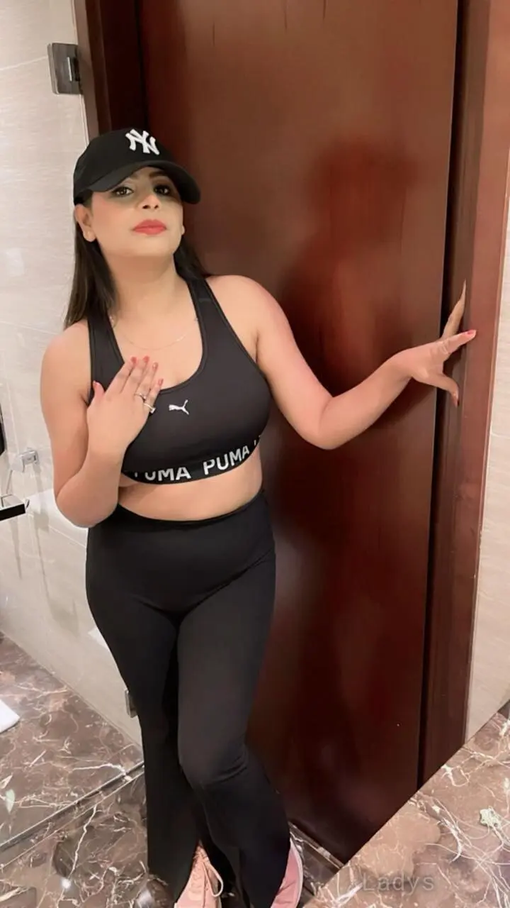 Kunal, 21 years blonde escorts girl, height 168 sm, Weight kg, eros Lucknow