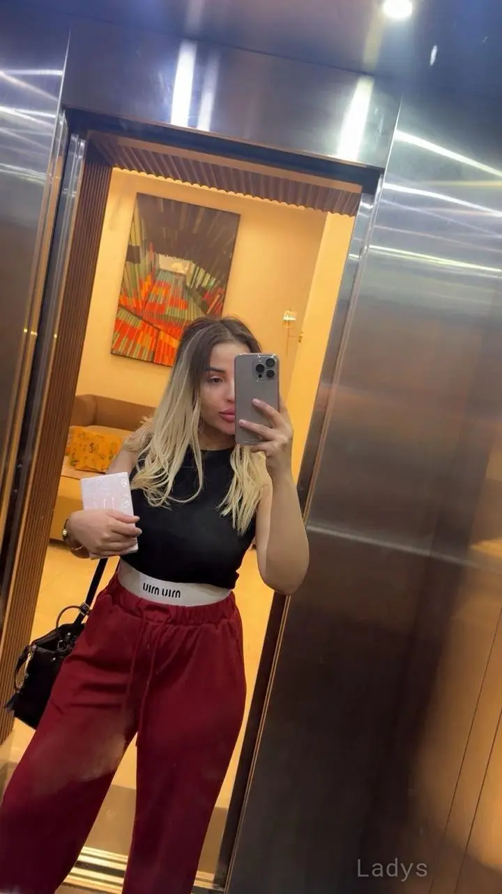 Mia, years blonde escorts girl, height sm, Weight kg, eros Lucknow