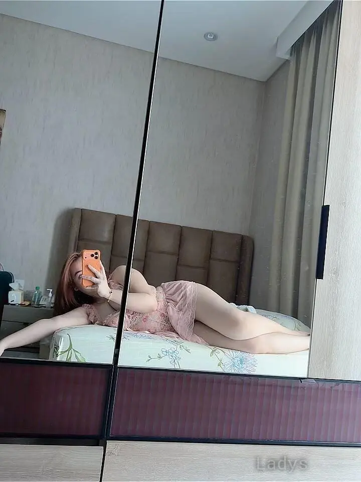 Amine Full Service,  years blonde escorts girl, height  sm, Weight  kg, eros Manama