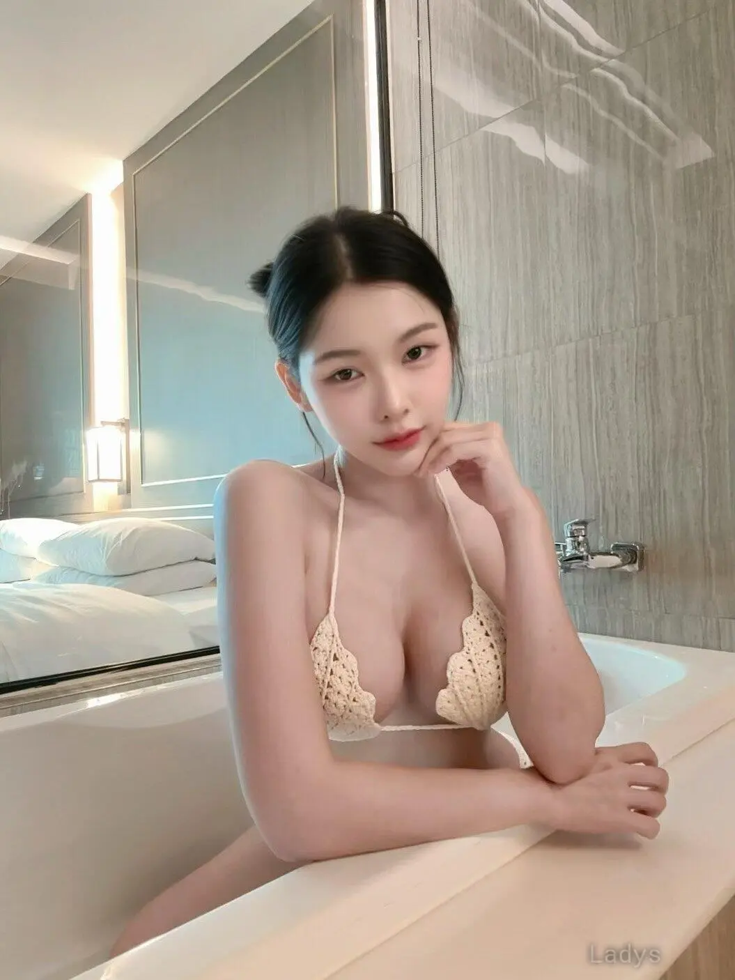 Linda Professional Massage Sex, years blonde escorts girl, height sm, Weight kg, eros Manama