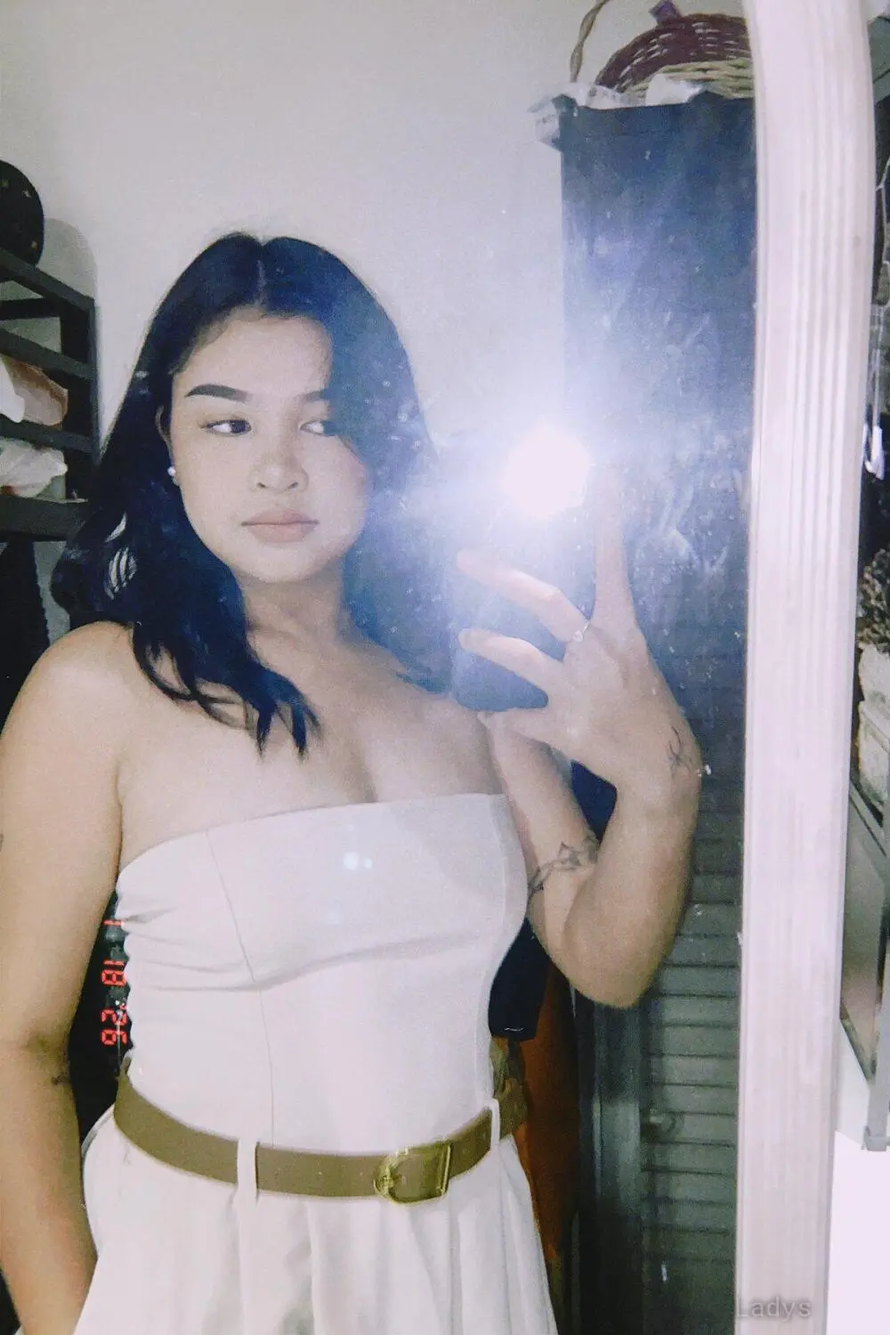 Kate, 20 years blonde escorts girl, height 165 sm, Weight  kg, eros Manila