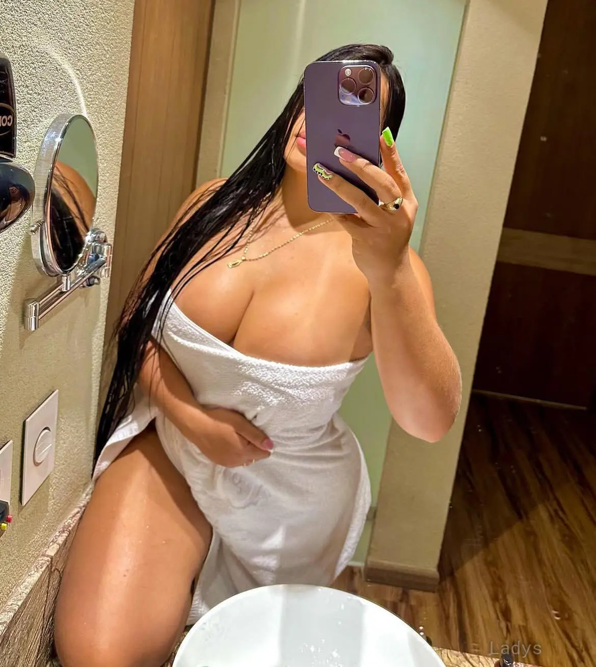 Rose, 26 years blonde escorts girl, height 120 sm, Weight 40 kg, eros New York