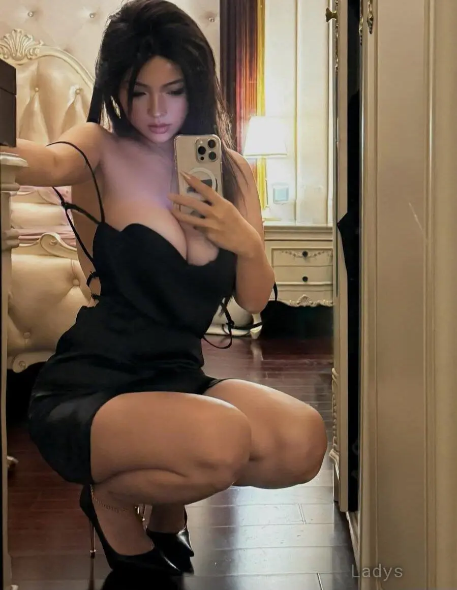 Jane, 23 years blonde escorts girl, height  sm, Weight  kg, eros Osaka