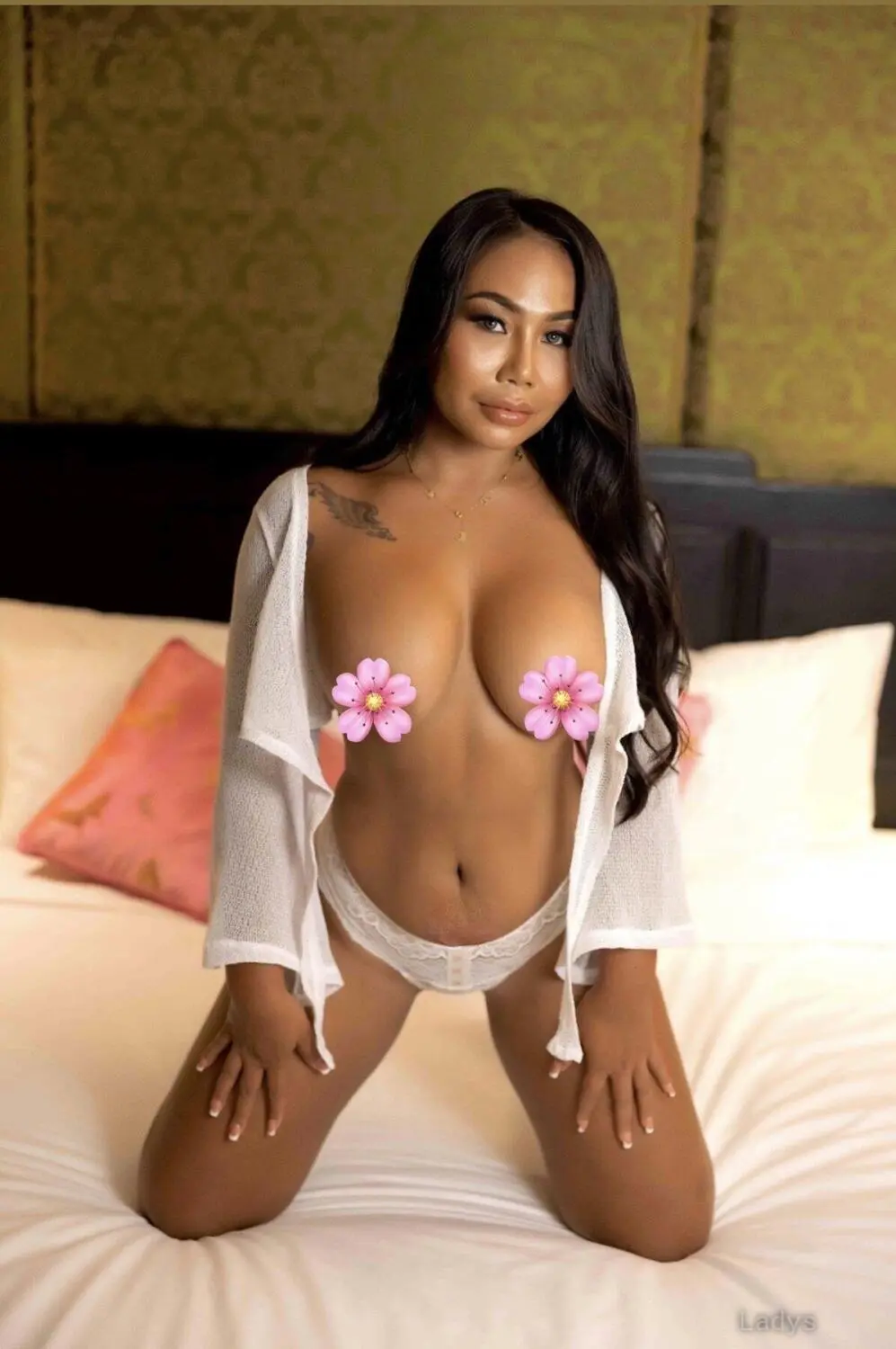 Betty, 28 years blonde escorts girl, height 163 sm, Weight kg, eros Pattaya