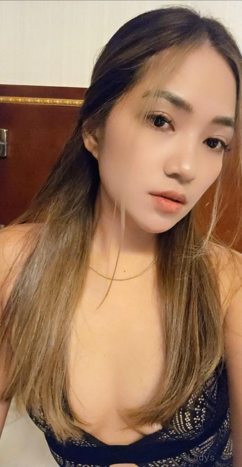 Amorie, 27 years blonde escorts girl, height 157 sm, Weight  kg, eros Phnom Penh