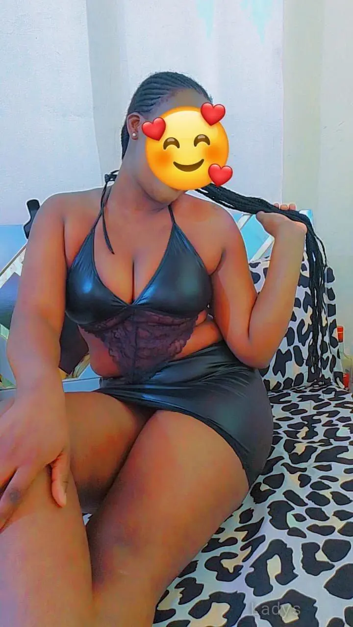 Annabel, 23 years blonde escorts girl, height 154 sm, Weight kg, eros Pune