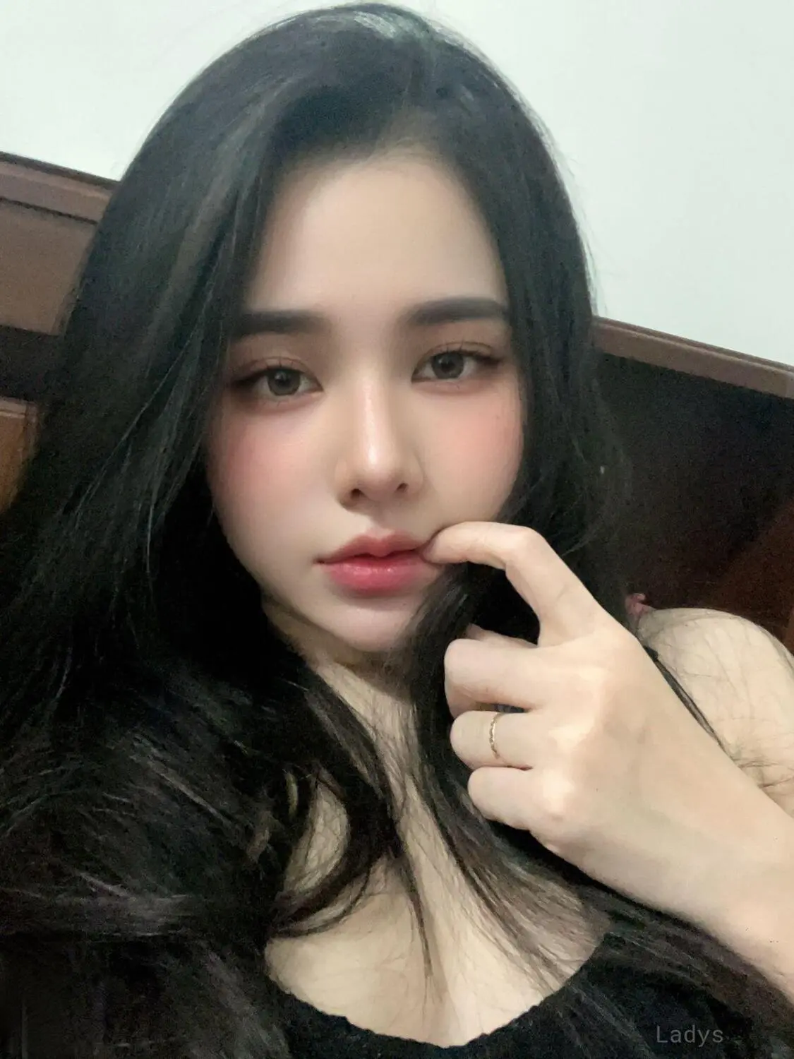 Mochi, 20 years blonde escorts girl, height 165 sm, Weight kg, eros Ras Al Khaimah