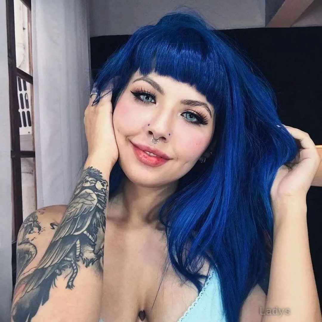 FlahSuicide, 25 years blonde escorts girl, height 150 sm, Weight 45 kg, eros Rio De Janeiro