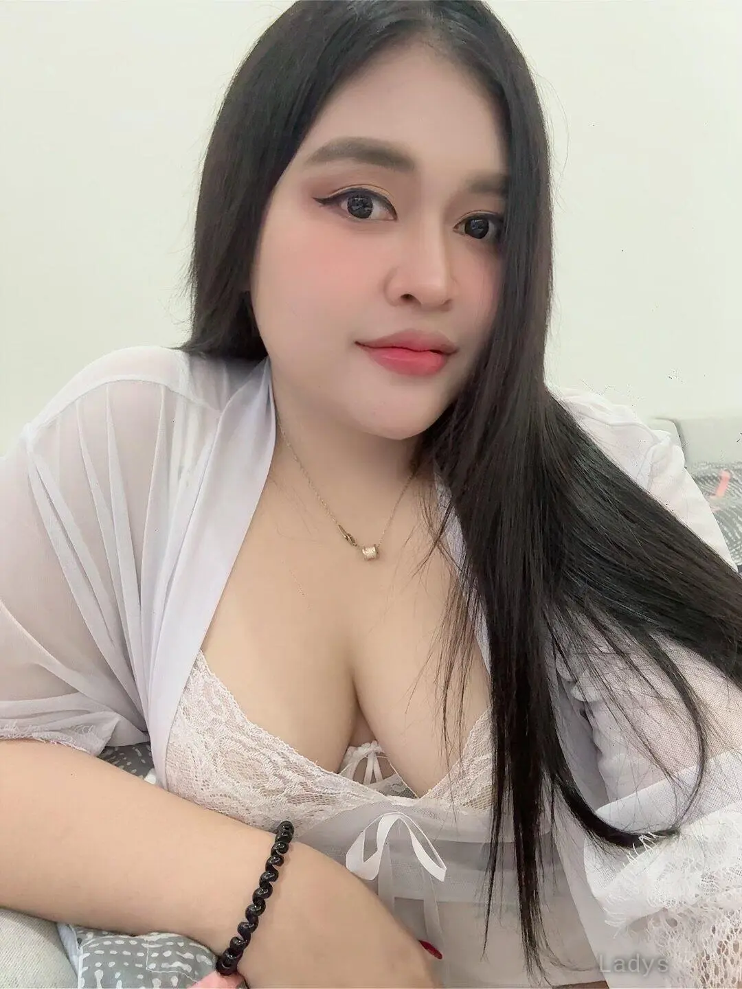 Lucy, 26 years blonde escorts girl, height 160 sm, Weight  kg, eros Riyadh