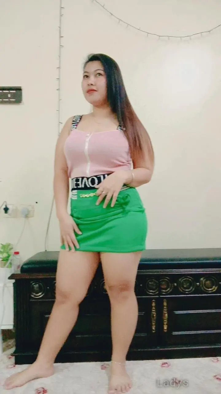 Reena, 25 years blonde escorts girl, height 154 sm, Weight  kg, eros Riyadh