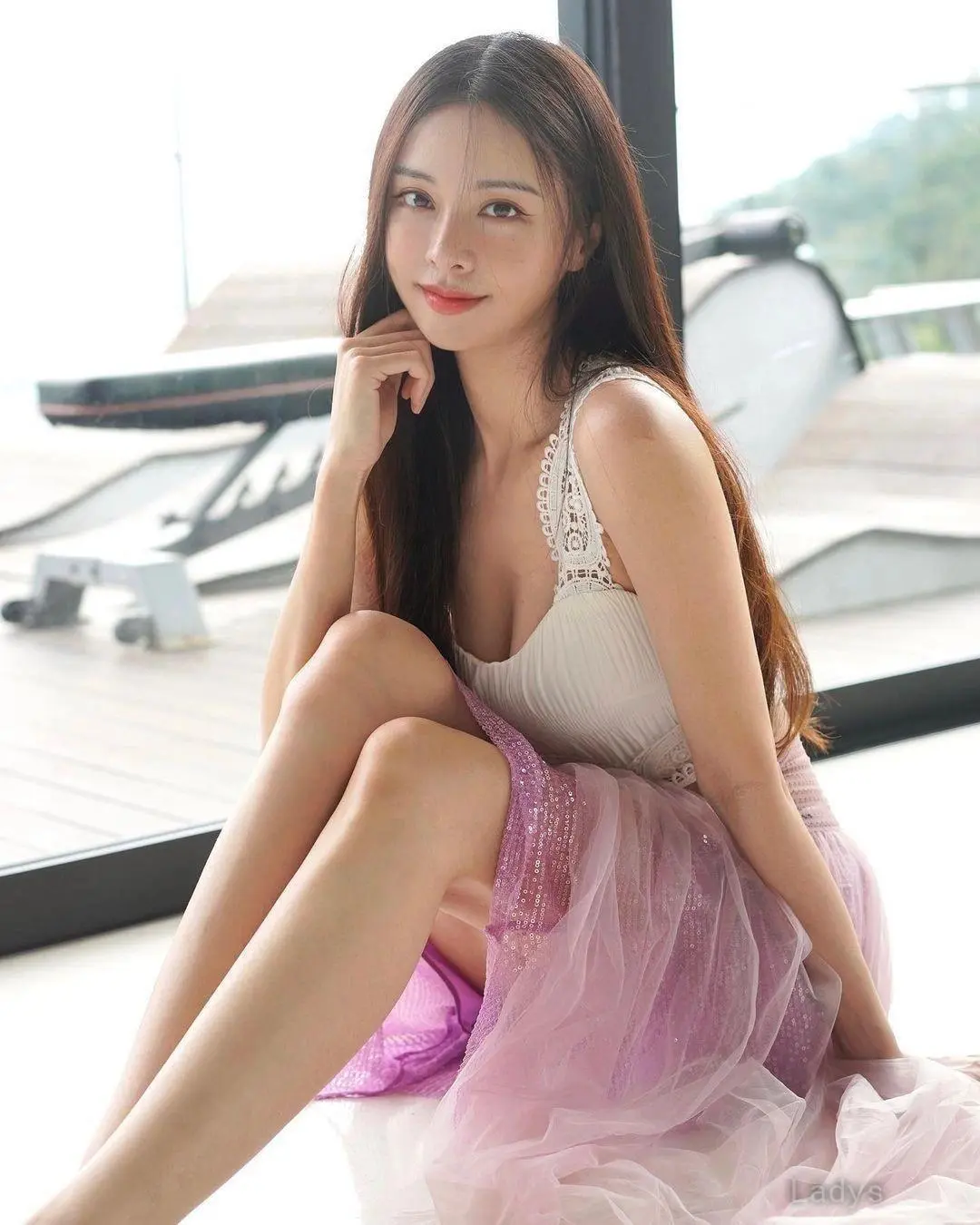 Amy, 24 years blonde escorts girl, height 168 sm, Weight kg, eros Shanghai
