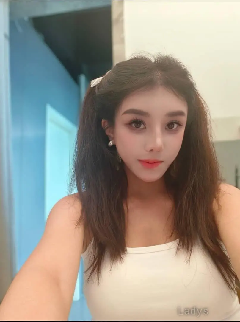 Katya,  years blonde escorts girl, height  sm, Weight  kg, eros Shanghai