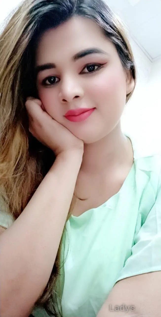 Angel, 21 years blonde escorts girl, height 168 sm, Weight  kg, eros Sharjah