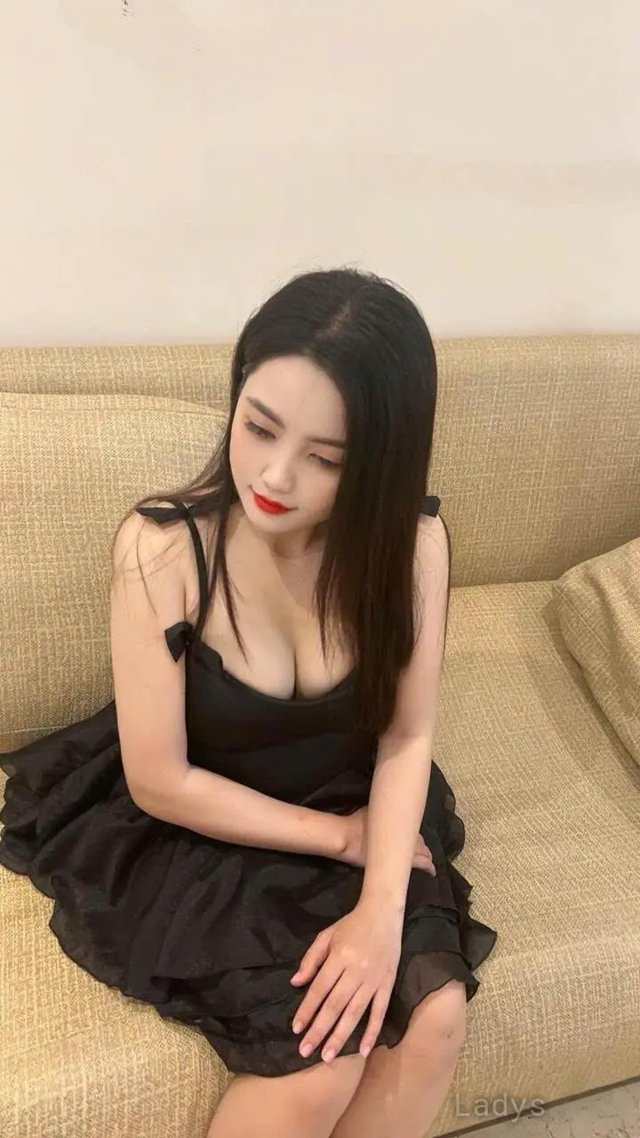 Mie, 22 years blonde escorts girl, height 158 sm, Weight  kg, eros Singapore