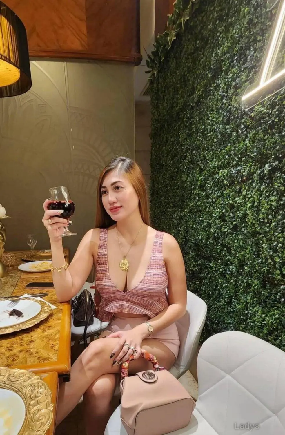 Milla, 24 years blonde escorts girl, height 167 sm, Weight  kg, eros Taipei