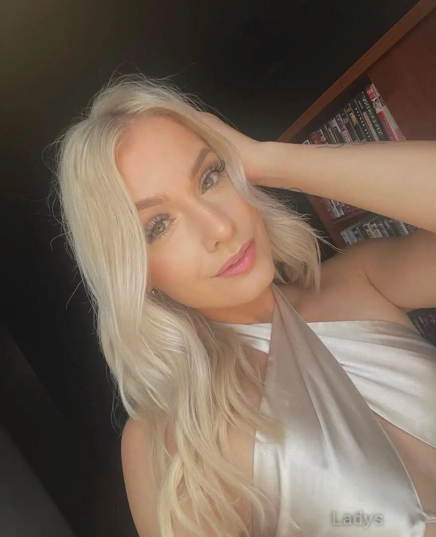 MariaBriant, 29 years blonde escorts girl, height 172 sm, Weight 67 kg, eros Vevey