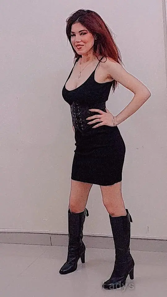 ملكة العشق, years independent escort girl, height sm, Weight kg, erotic massage Ajman